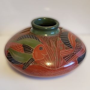 Nicaraguan Folk Art Pottery Colorful Ocean Fish Etched Terracotta Clay Vase